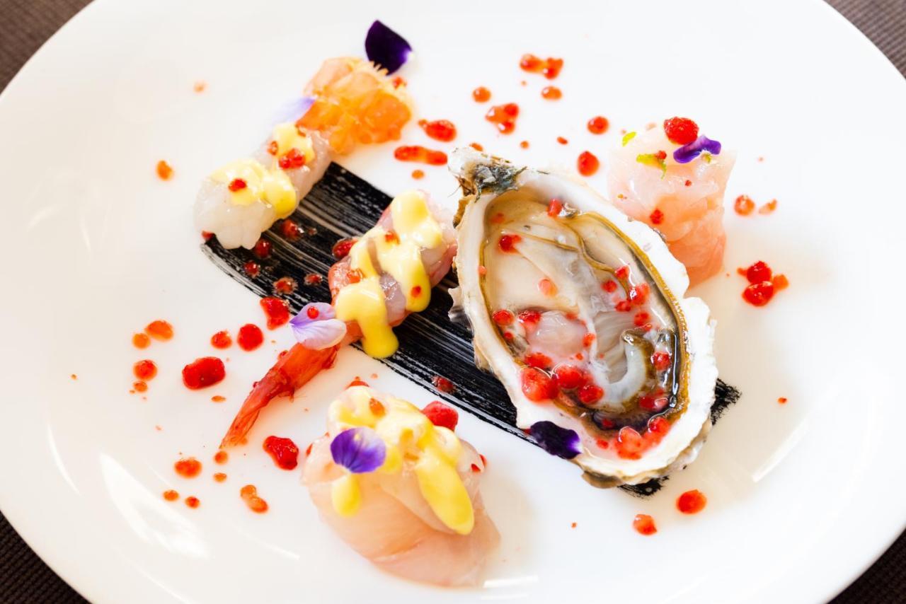Hotel Palazzo Doglio Cagliari Exteriér fotografie Oyster with caviar