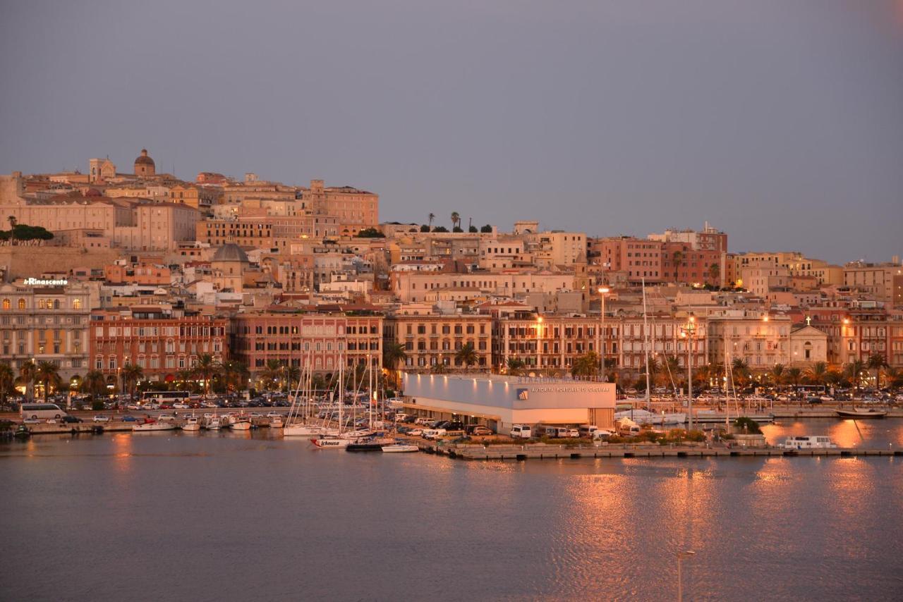 Hotel Palazzo Doglio Cagliari Exteriér fotografie Victoria skyline